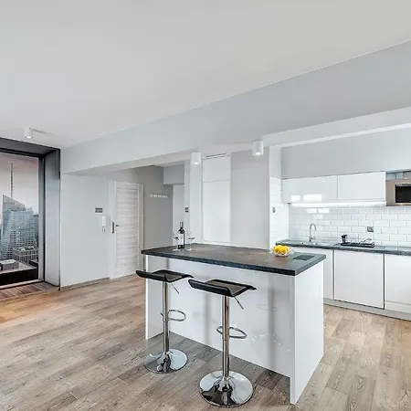 Orion Downtown By Pinpoint Лодзь