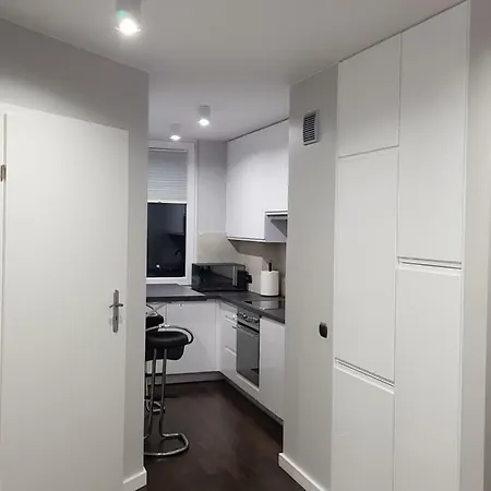 Orion Downtown By Pinpoint *