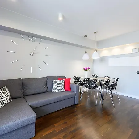 Orion Downtown By Pinpoint *