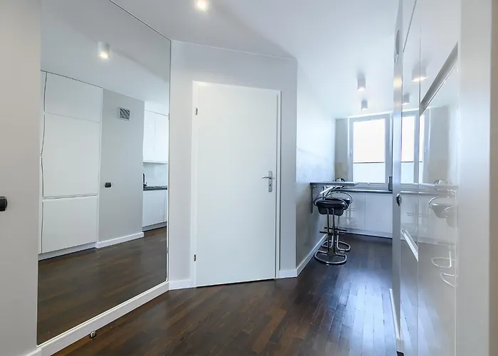 Orion Downtown By Pinpoint