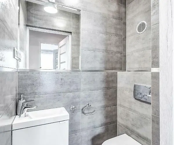 Orion Downtown By Pinpoint *