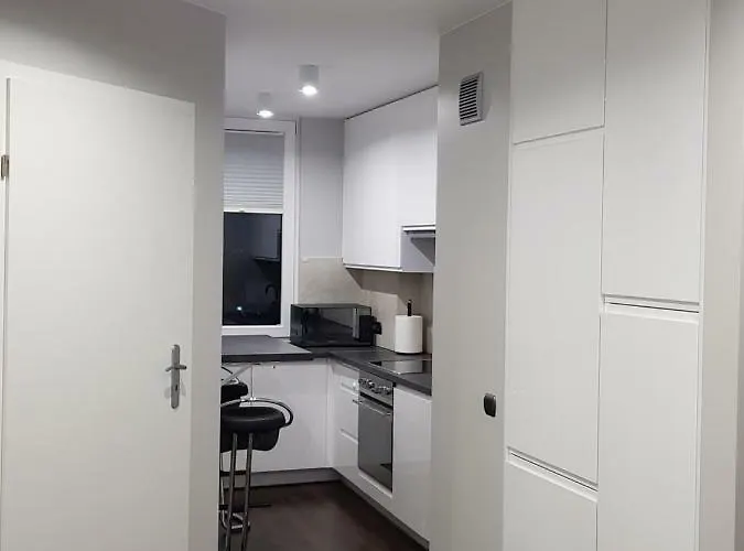 Orion Downtown By Pinpoint *